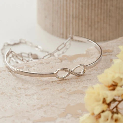 AMOONIC Infinity Armband "Only you" mit Zirkonia - gravierbares Infinity-Herz-Armband